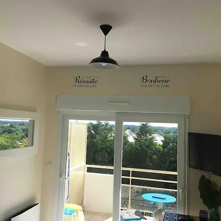 « les 3 Hirondelles » Pres Des Antilles De * Jonzac